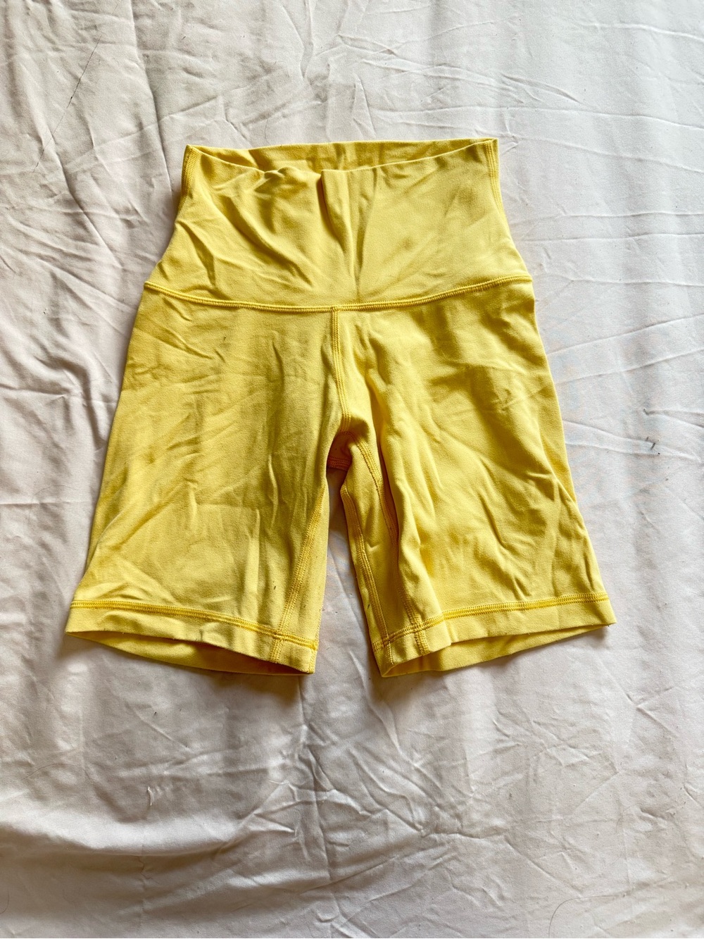 Aritzia biker shorts